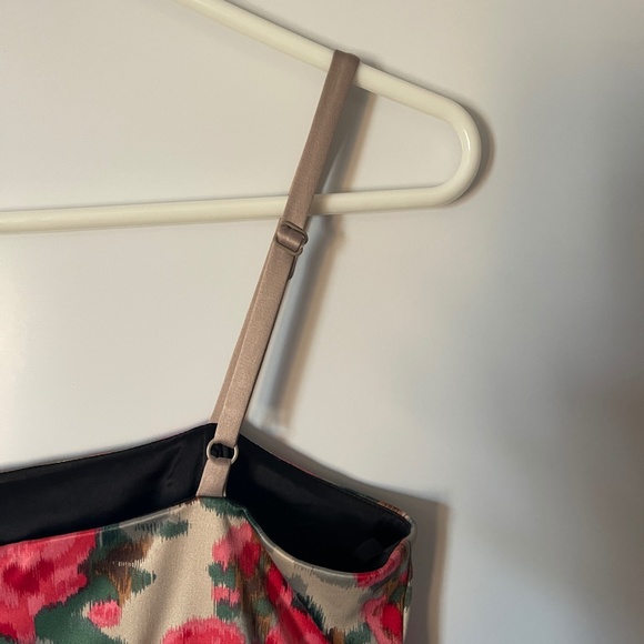 BCBG Floral Mini Dress Size 6 - Picture 5 of 8